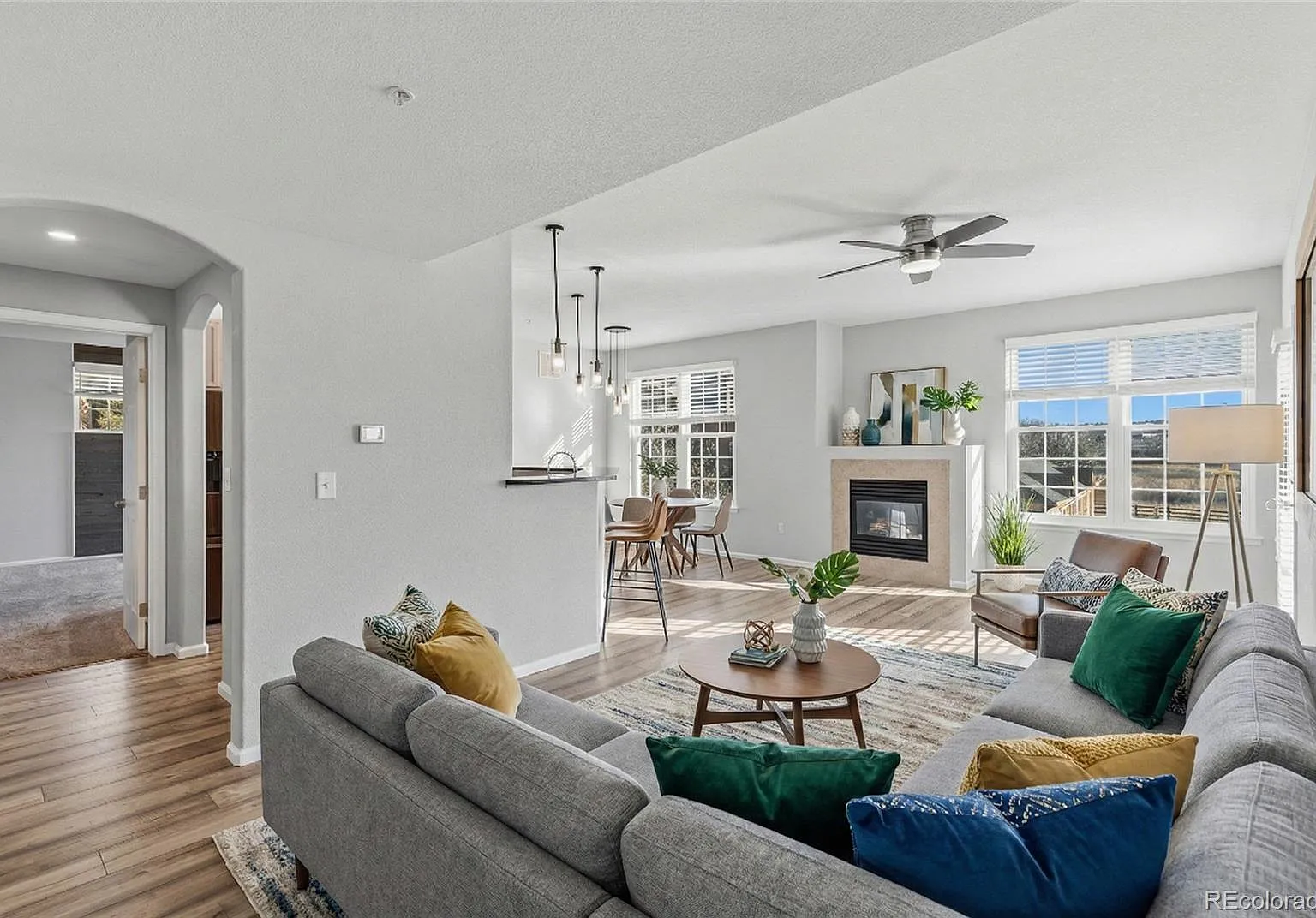 2 bed, 2.0 bath, 1180 sqft, $2,000 — Photo 1