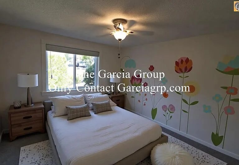 1102 NE Kathryn St — Photo 23