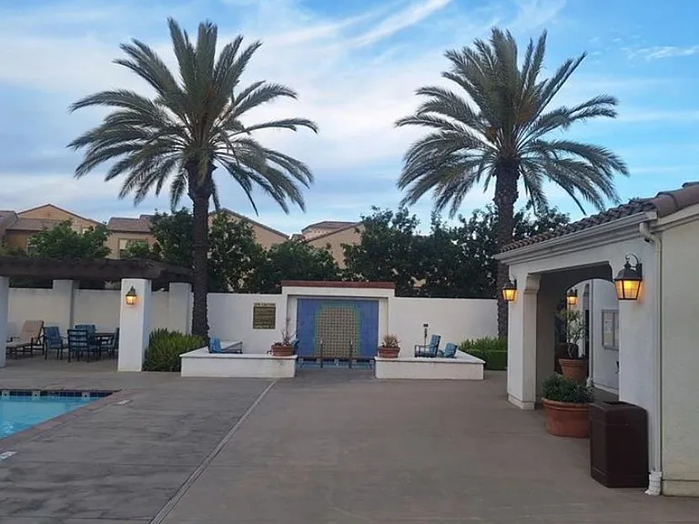 825 Parisa Pl — Photo 18