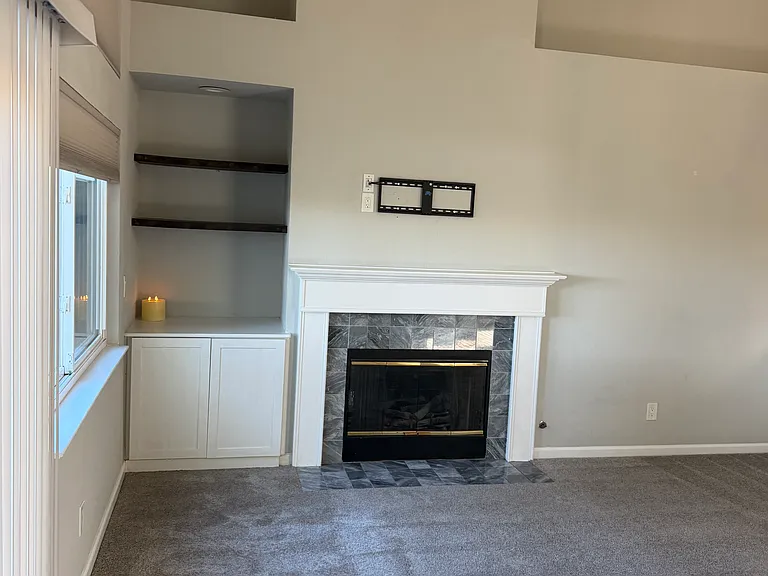 2468 Del Mar Ct — Photo 8