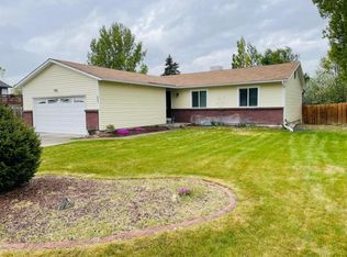 823 Coachman Dr, Idaho Falls, ID 83402
