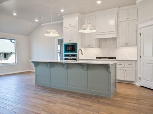 9305 NW 118th Ter, Yukon, OK 73099