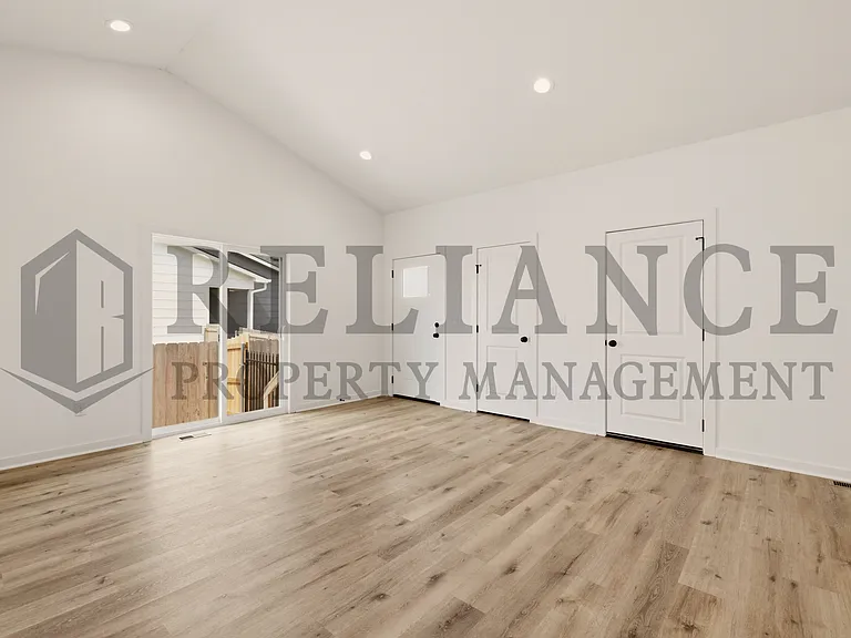 5259 N Pinecrest St — Photo 13