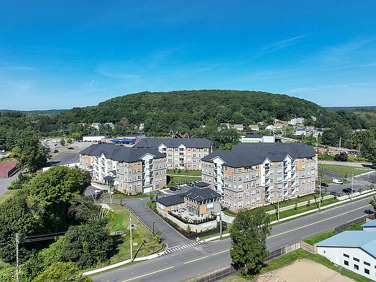 The-James-Apartments (11)