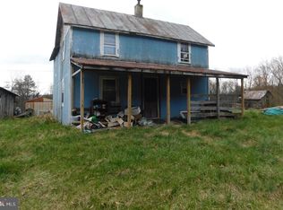 8 Fraction Dr, Paw Paw, WV 25434