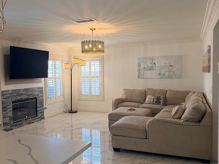 8762 Dahlia Dr — Photo 5