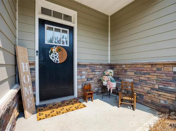 616 Altamonte Dr, Clover, SC 29710