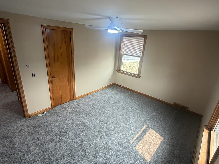 1802 Market Ave N #4 — Photo 9