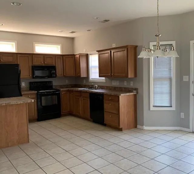 3212 Sweet Clover Ln — Photo 7