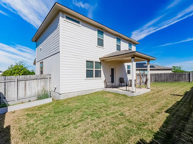 5745 Porano Cir — Photo 31