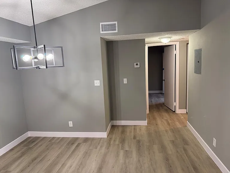 7670 Westwood Dr #715 — Photo 22