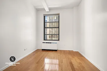 Rented by Coldwell Banker Warburg