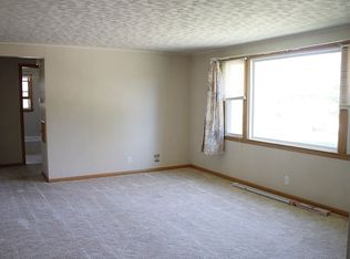 4821 S 14th St, Milwaukee, WI 53221