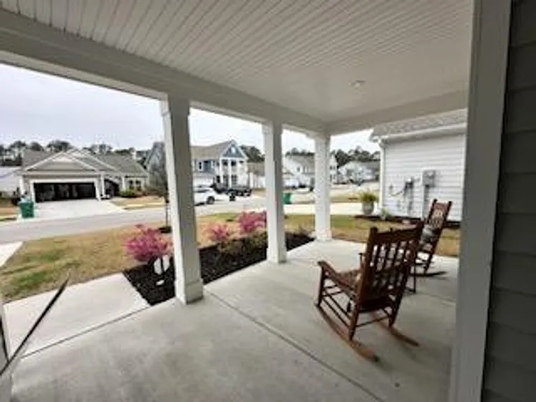 275 Malind Bluff Dr — Photo 5