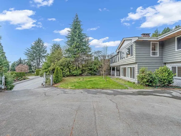 1181 Chartwell Dr, West Vancouver, BC V7S 2R1