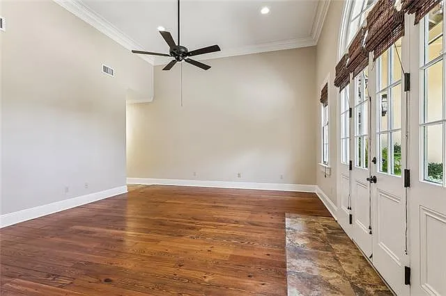 1041 Ursulines Ave #103 — Photo 4