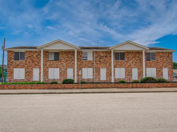 711 7th St, Galveston, TX 77550