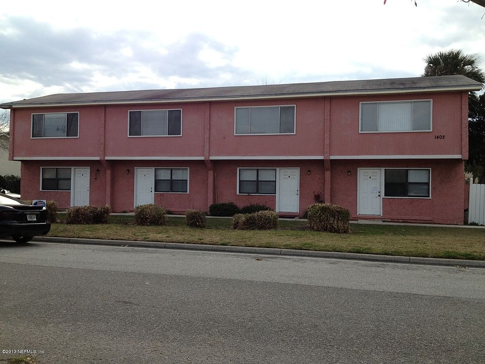 1st image of 1402 4th Street S