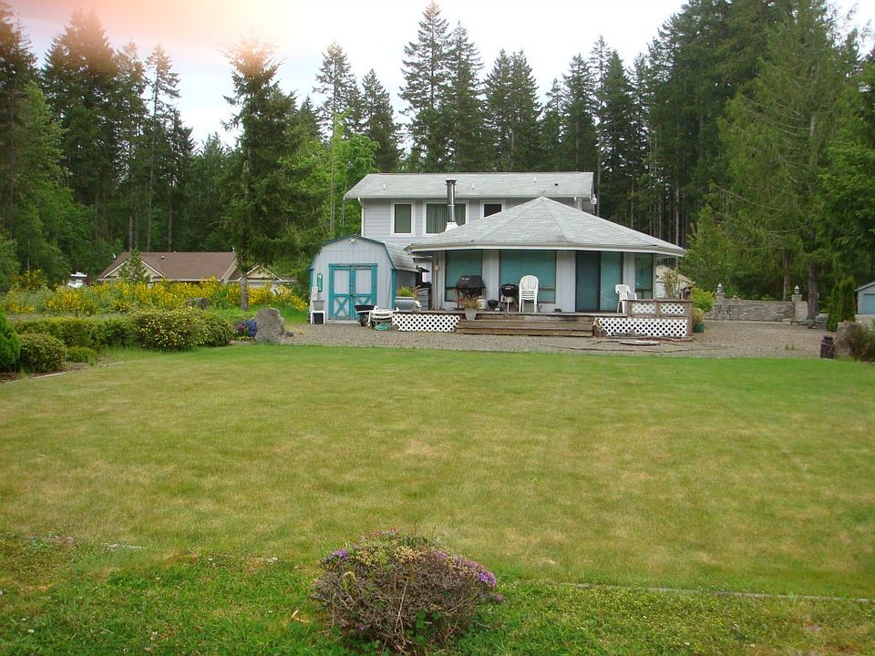 2nd image of 120 N Fairway Dr E