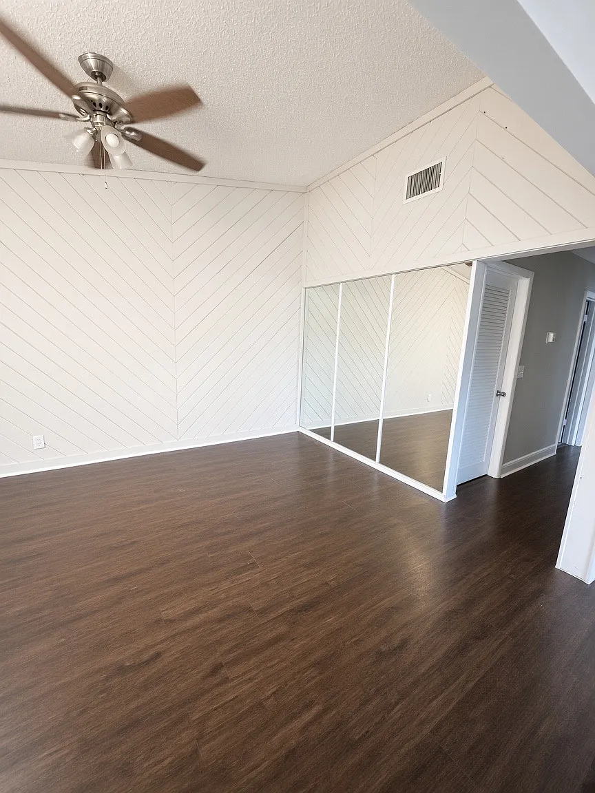 2 bed, 858 sqft, $2,350 — Photo 4