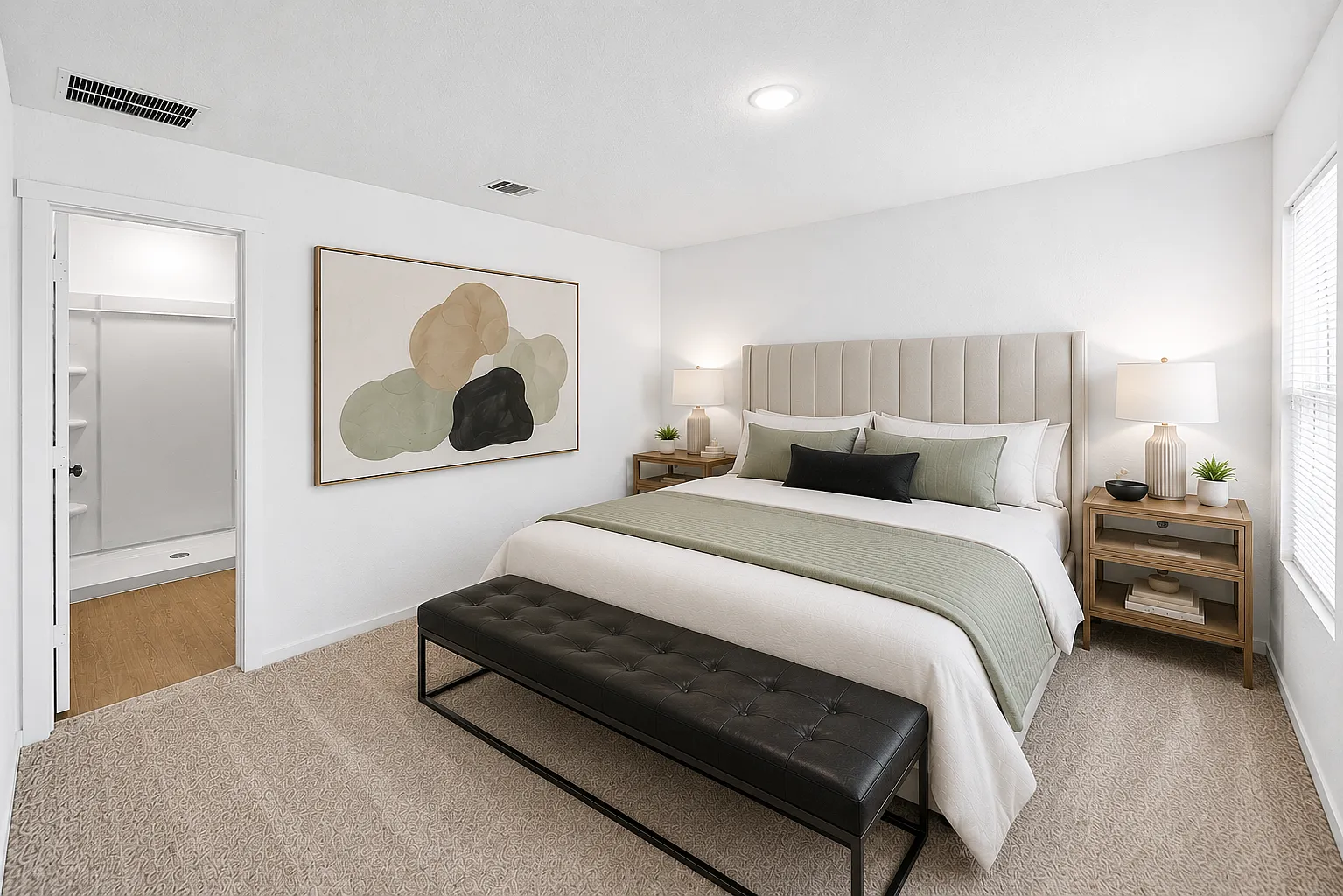 4 bed, 1600 sqft, $1,599 — Photo 4