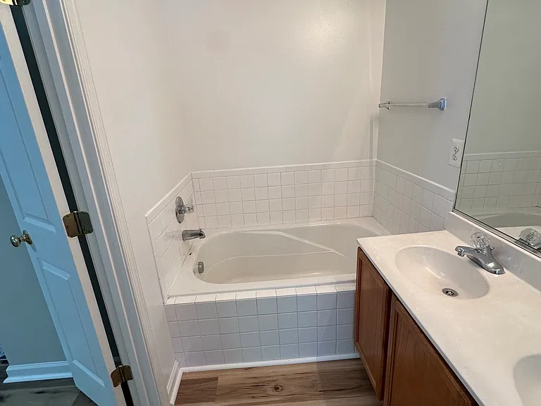 6225 Igo Rd — Photo 14