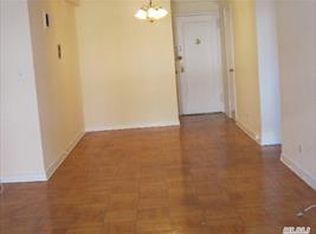 7136 110th St APT 6J, Flushing, NY