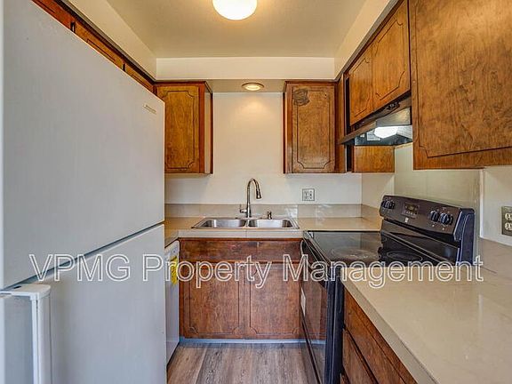 5th image of 2815 Caples Ave Unit 1