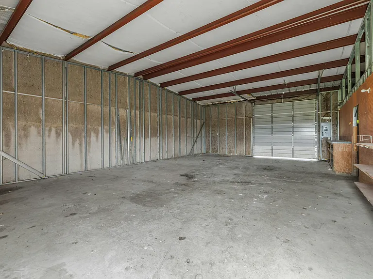2275 County Road 127 — Photo 42