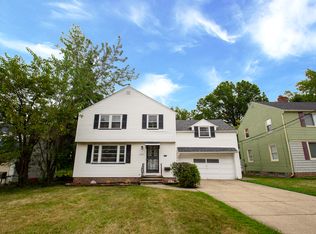 2325 N Taylor Rd, Cleveland Heights, OH 44112