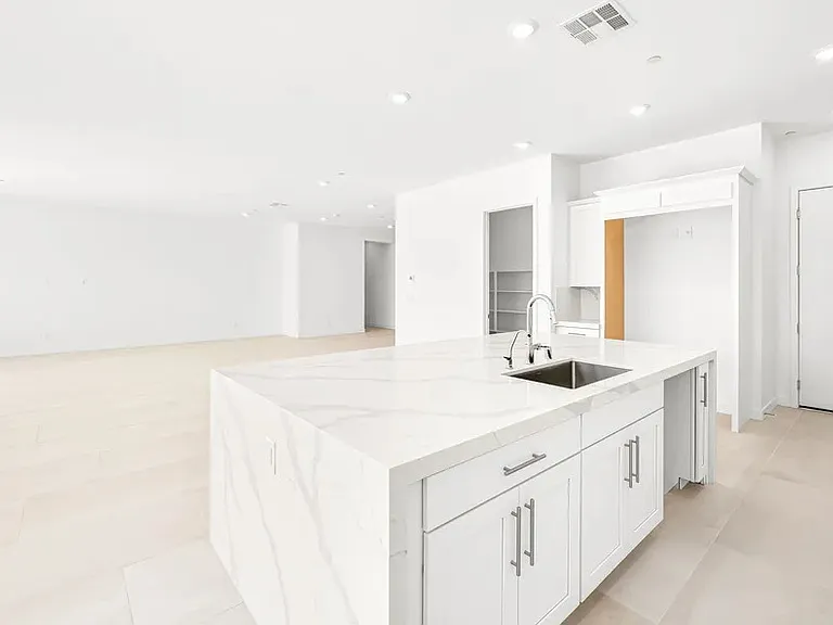 3601 Allen Creek Ct — Photo 5