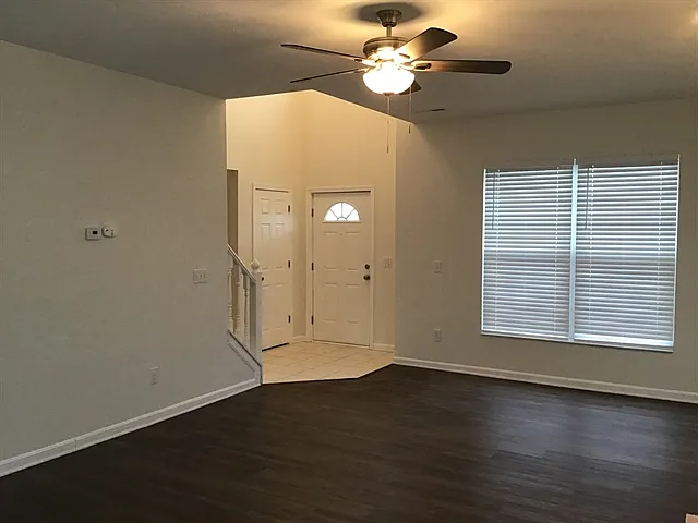 4254 N Gensen Loop — Photo 5