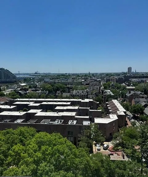 220 Locust St #-11ES — Photo 15