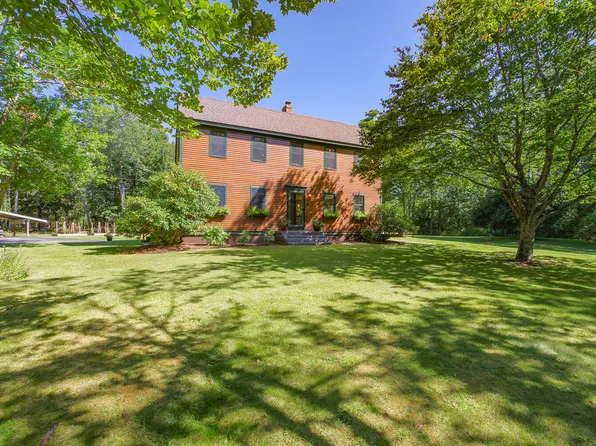 11 Mountain View Lane, Belfast, ME 04915