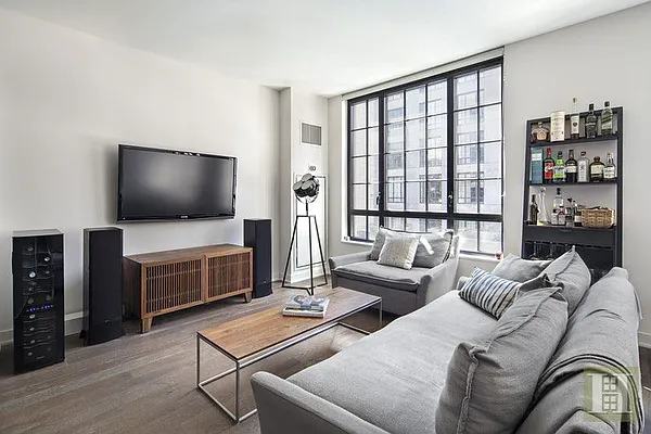 Rented by Halstead Real Estate | media 11