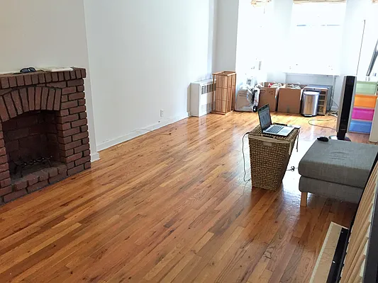 Rented by Joe Gotham LTD | media 14