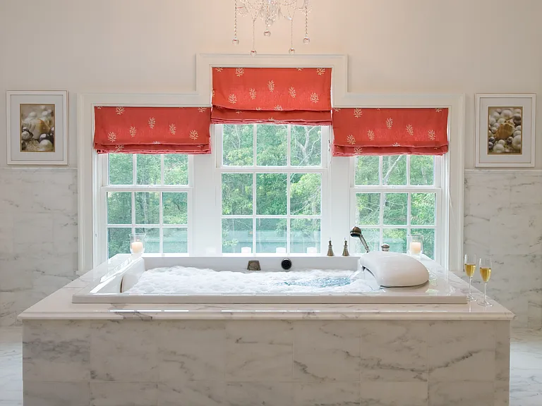 320 Old Sag Harbor Rd — Photo 14