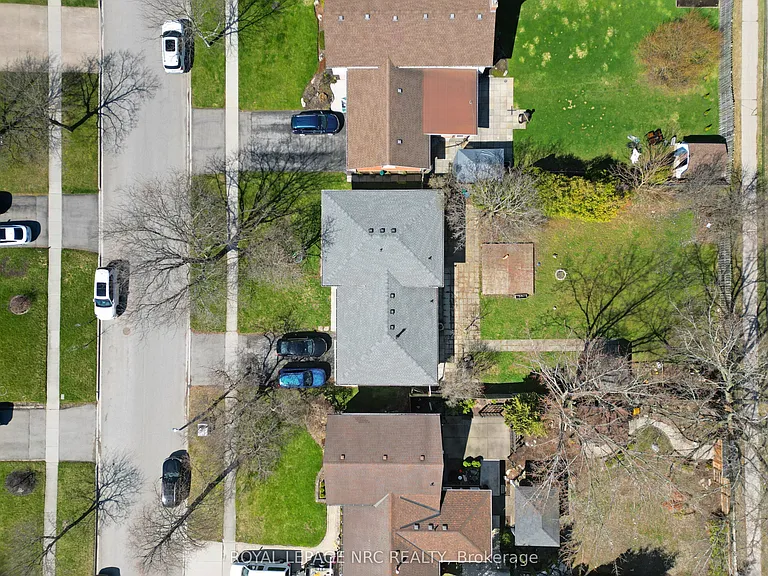 34 Preston Pl #LOWER — Photo 21