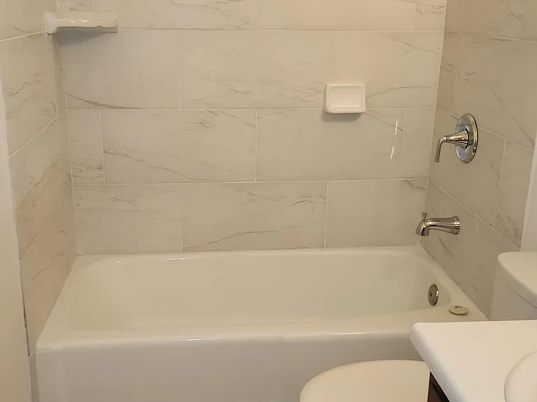 509 E Vogel Ave #3 — Photo 6