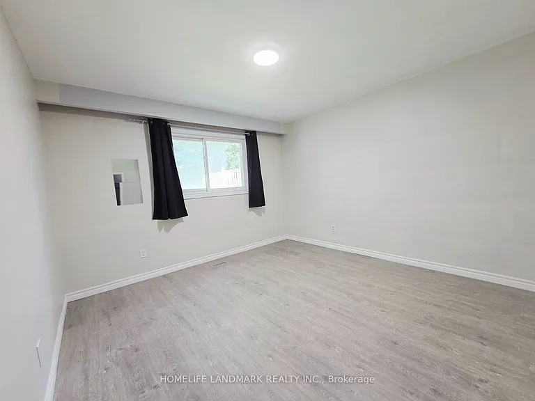 2 Ollerton Rd #BASEMENT — Photo 3