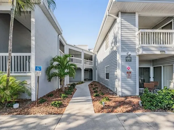 6801 Stones Throw Cir N #15201, Saint Petersburg, FL 33710
