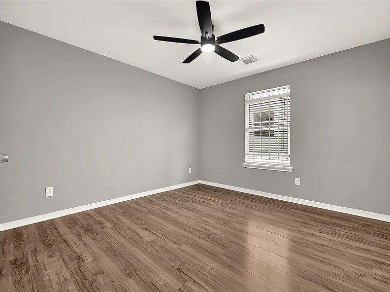 21630 Trilby Way — Photo 23