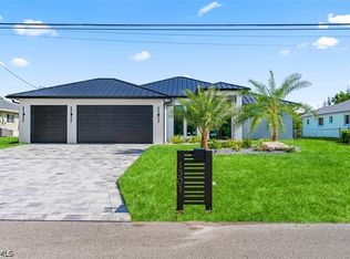 1301 SW 24th St, Cape Coral, FL 33991
