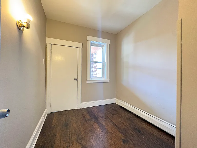 61 Wade St #1 — Photo 5
