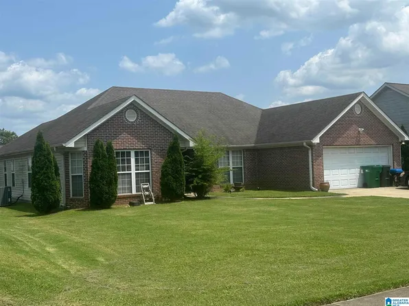 179 Stonehaven Dr, Pelham, AL 35124