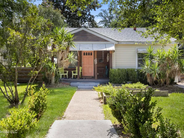 212 Benachi Ave, Biloxi, MS 39530