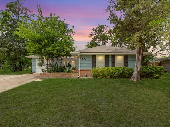 4210 Carter Creek Pkwy, Bryan, TX 77802