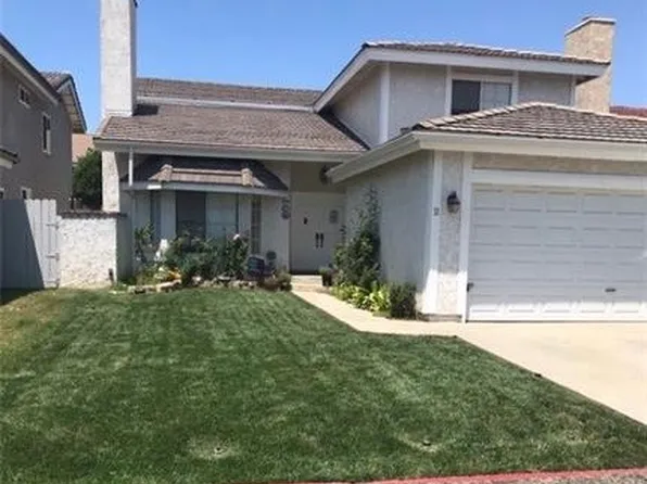 16711 Parthenia St Unit 2, North Hills, CA 91343