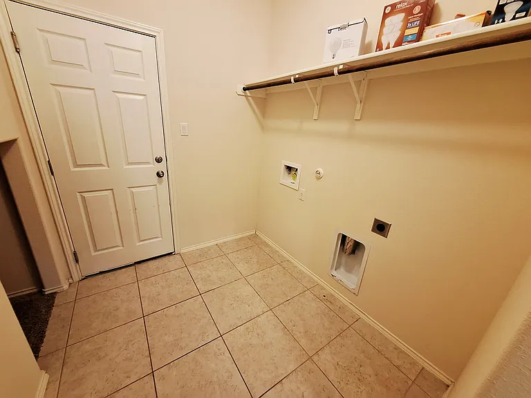 525 Loma Cedro Bnd — Photo 17