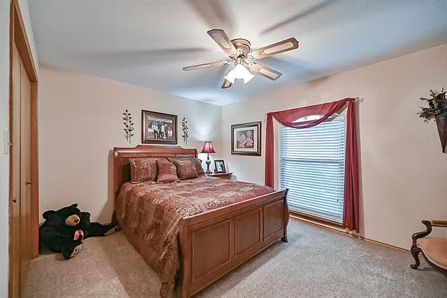 6340 Grauton Dr — Photo 99